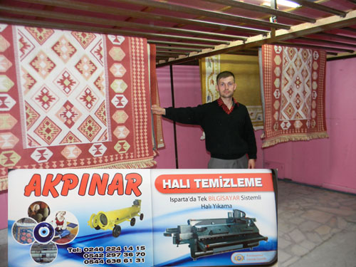Kapı önlerinde halı yıkama devri bitti